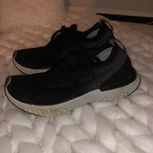 Black nike shoes